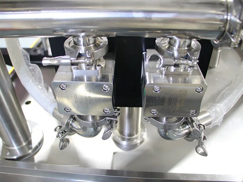 Stand-up Pouch Filling Machine